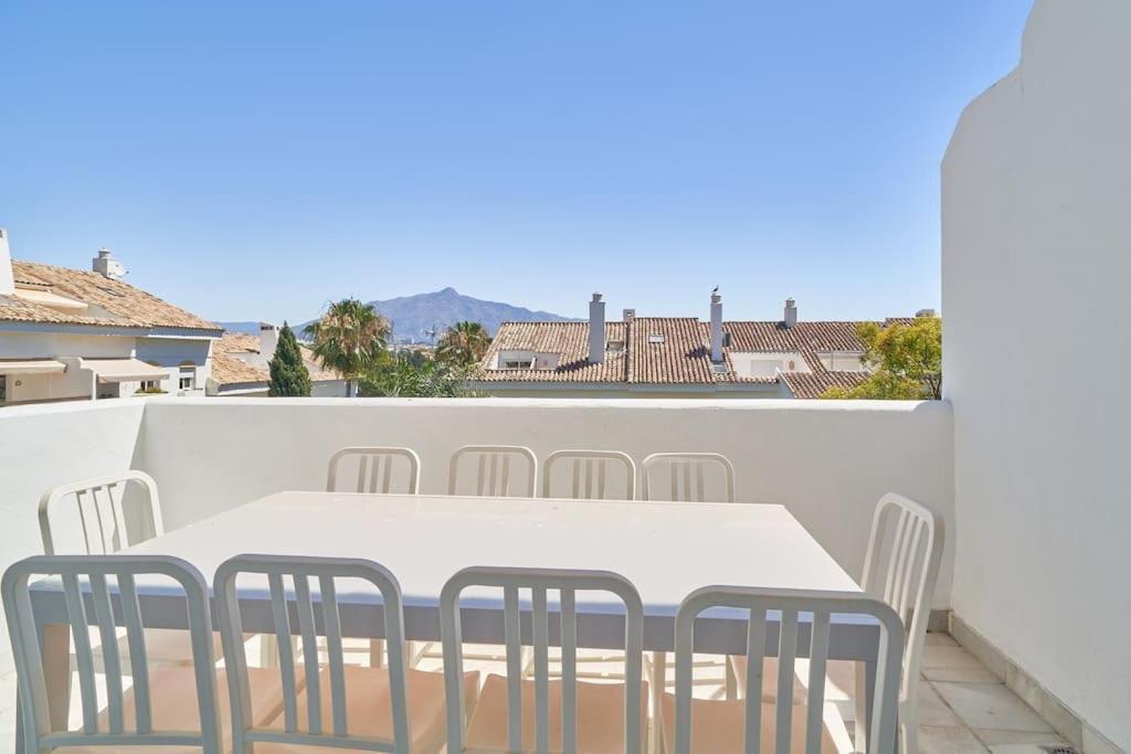 Superbe Appartement Avec Jaccuzi Marbella Eksteriør billede