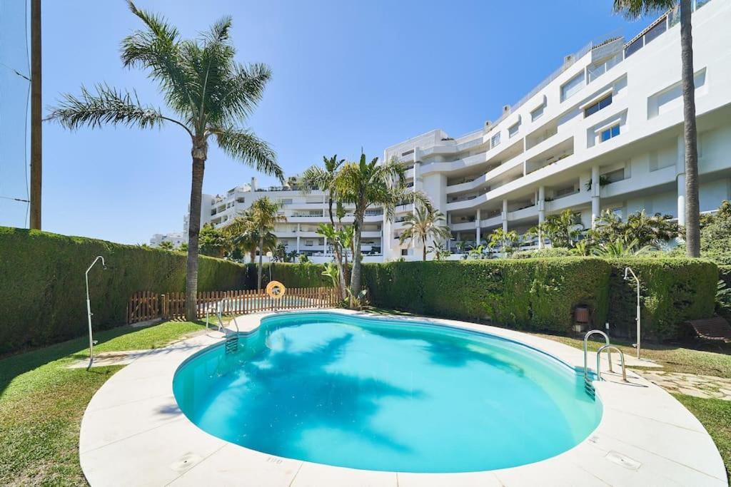 Superbe Appartement Avec Jaccuzi Marbella Eksteriør billede