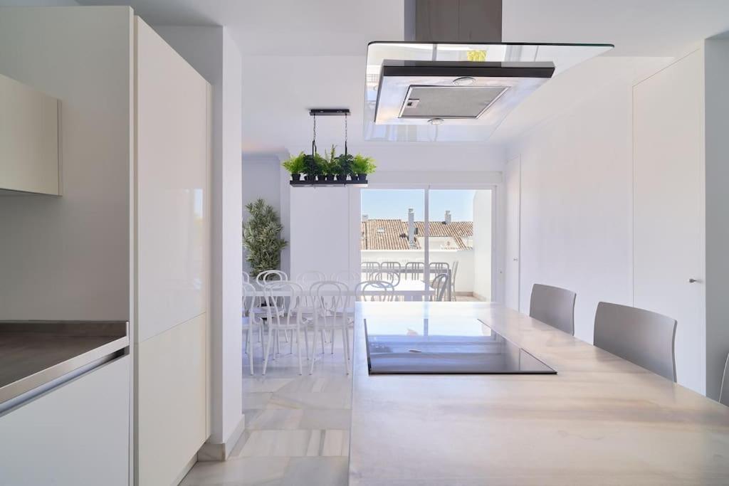 Superbe Appartement Avec Jaccuzi Marbella Eksteriør billede