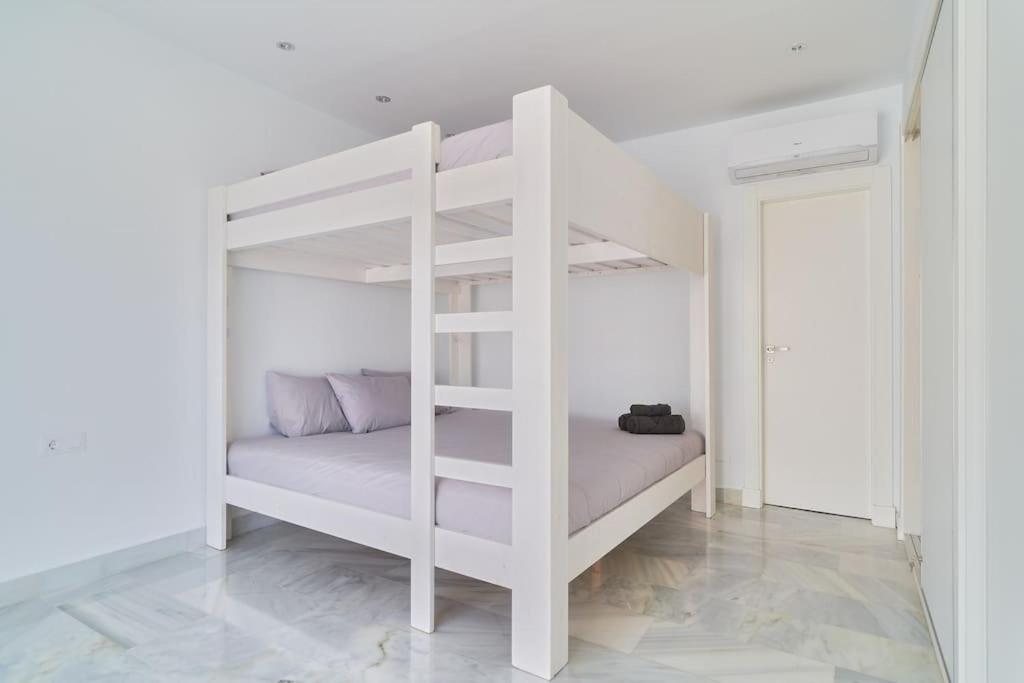 Superbe Appartement Avec Jaccuzi Marbella Eksteriør billede