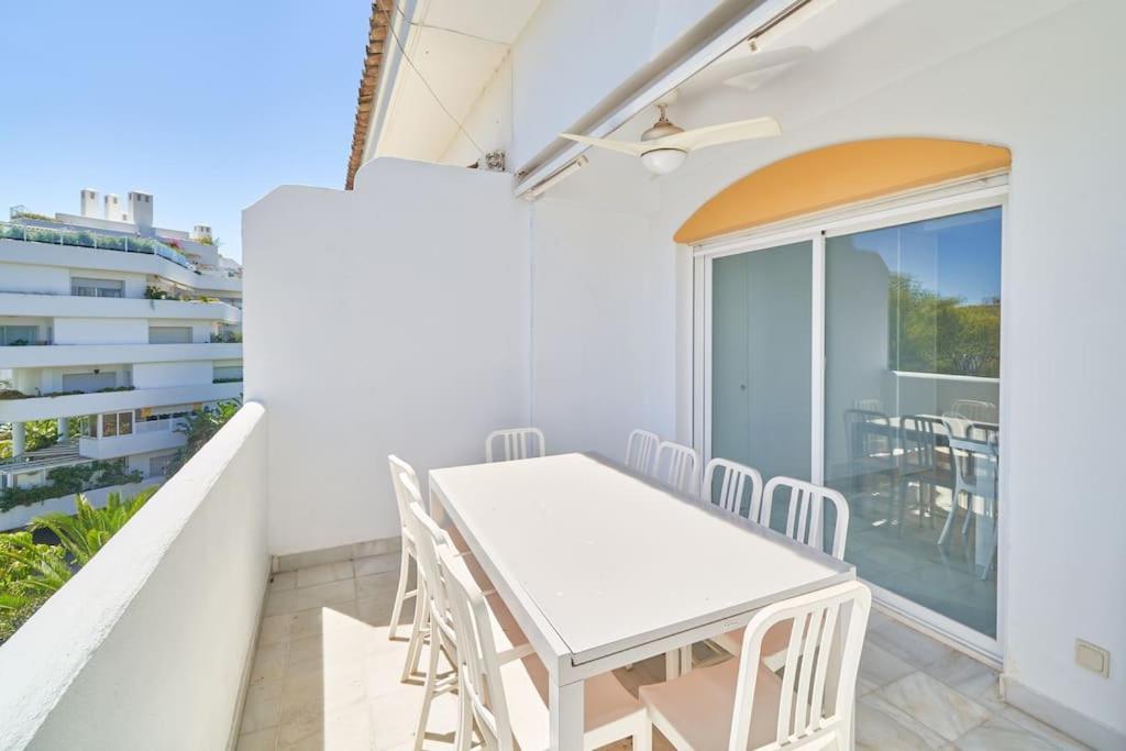 Superbe Appartement Avec Jaccuzi Marbella Eksteriør billede