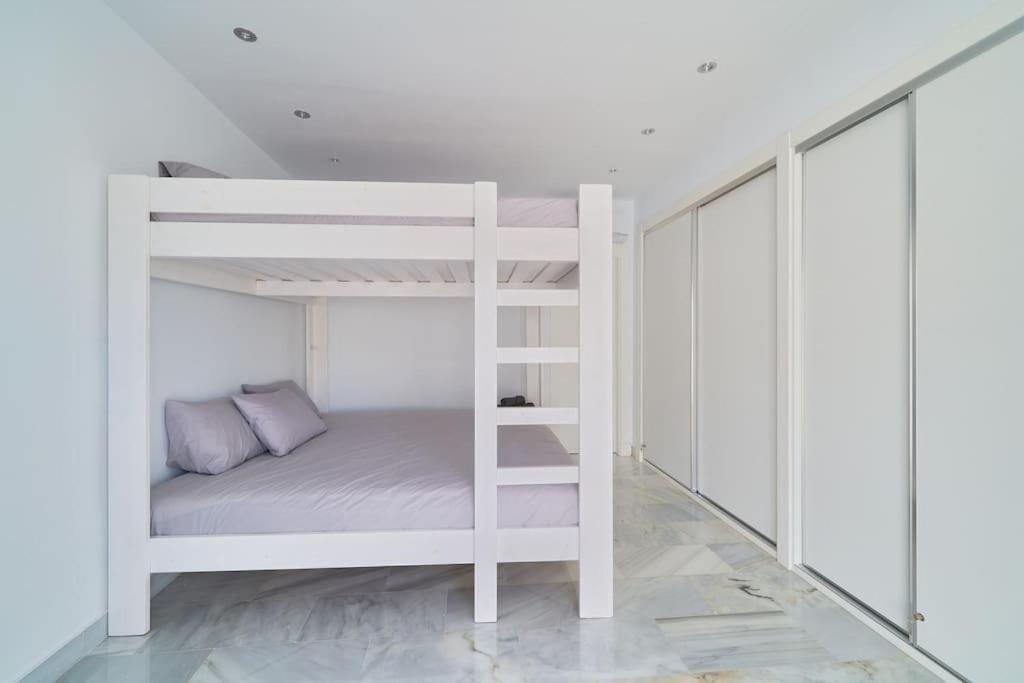 Superbe Appartement Avec Jaccuzi Marbella Eksteriør billede