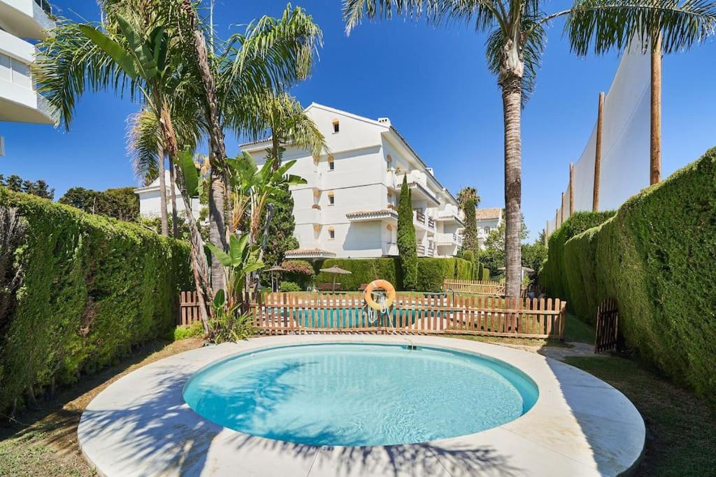 Superbe Appartement Avec Jaccuzi Marbella Eksteriør billede